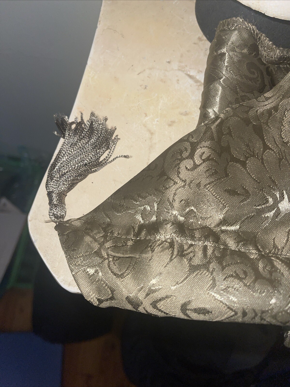 AFRICAN DANSHIKI 2 Piece MEMBROIDERY Gold On White Guinea