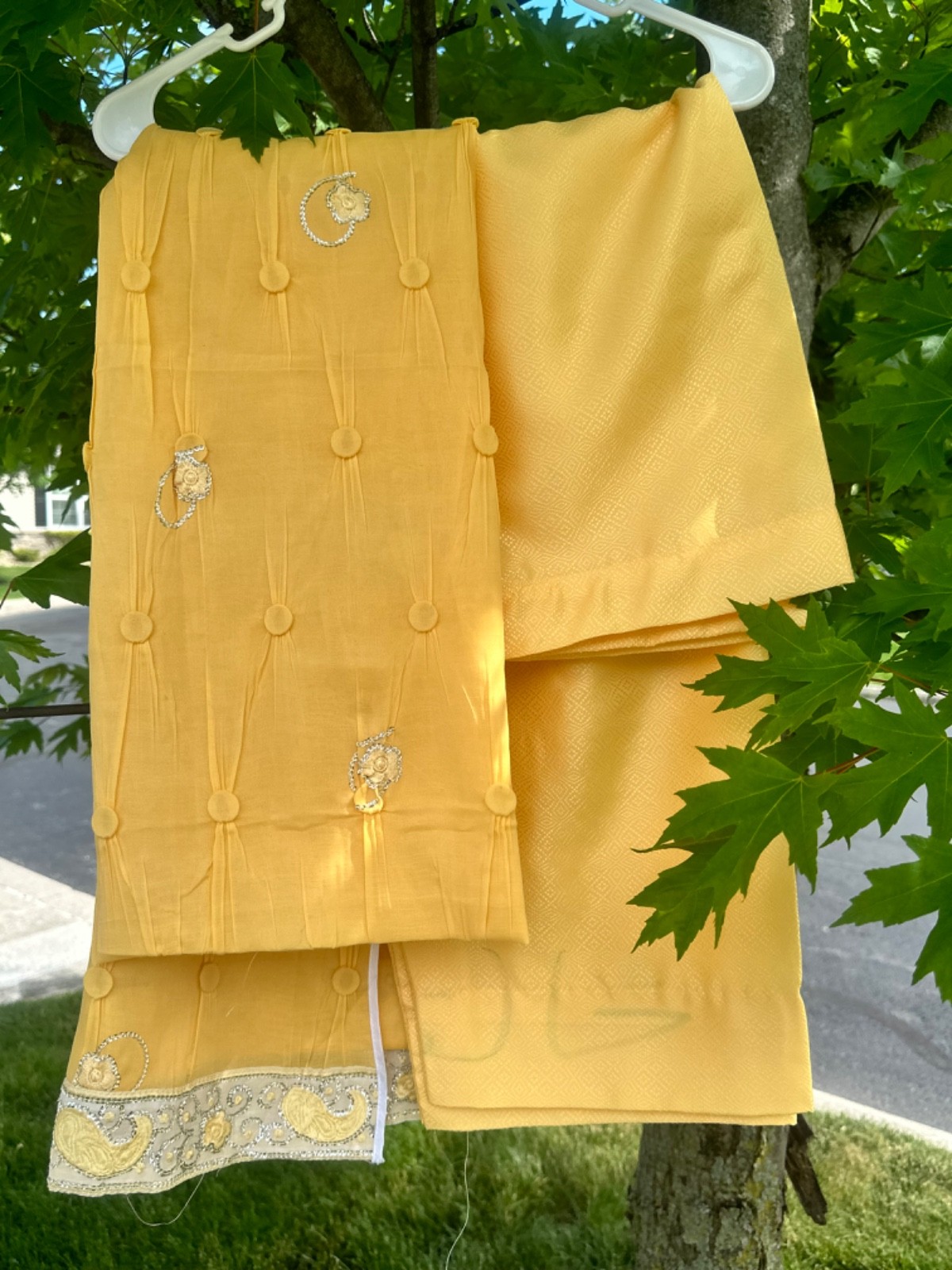 Handmade Pakistani Yellow Chiffon Mayoun Suit 3-Piece Silver Zari Embroidery – S