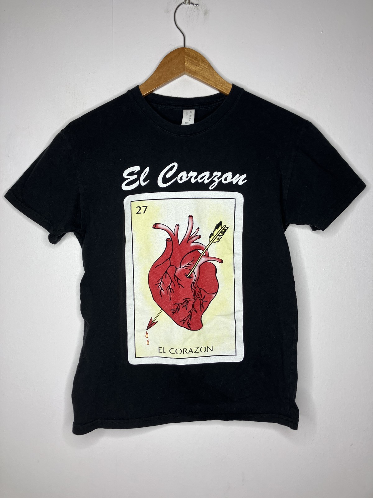 El Corazon Loteria Card T-Shirt Black Small Mexican Culture Folk Art Top