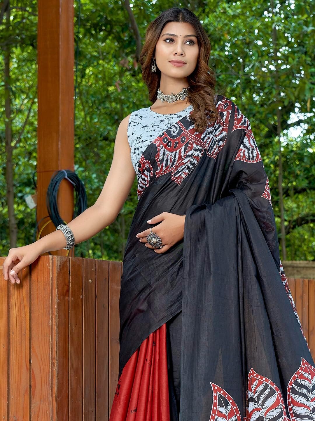 Women’s Cotton Bagh Printed Saree With Unstitched Blouse