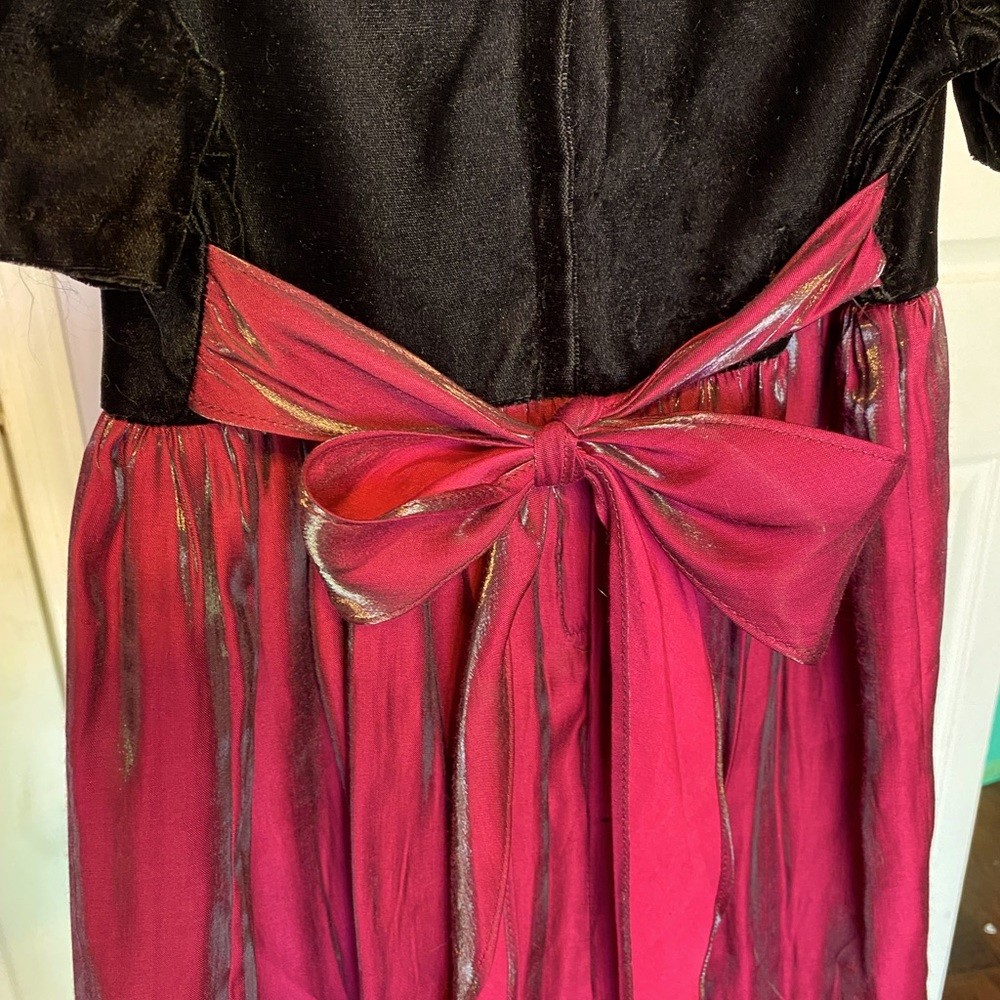 Girls Special Occasion Dress, size 6X Black Velvet & Burgundy