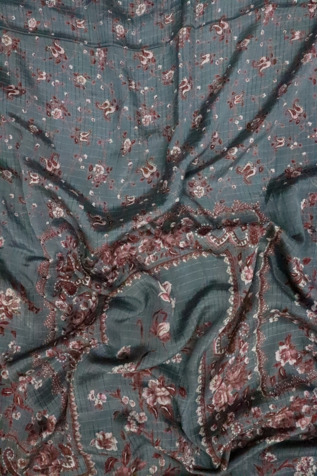 Vintage Chiffon Silk Saree, Lightweight Fabric for DIY & Sewing CS1291