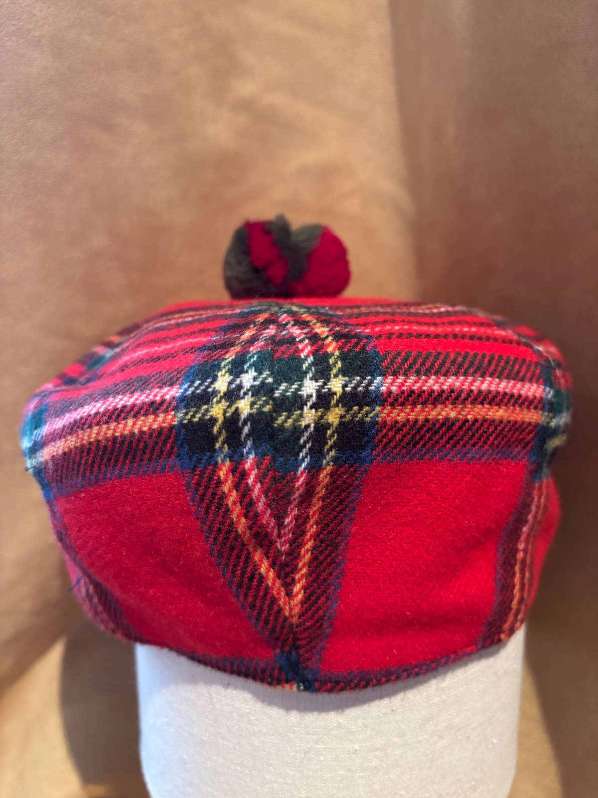 Scottish Acrylic/Wool Tam o’Shanter Royal Stewart Tartan Scotland Cap Hat