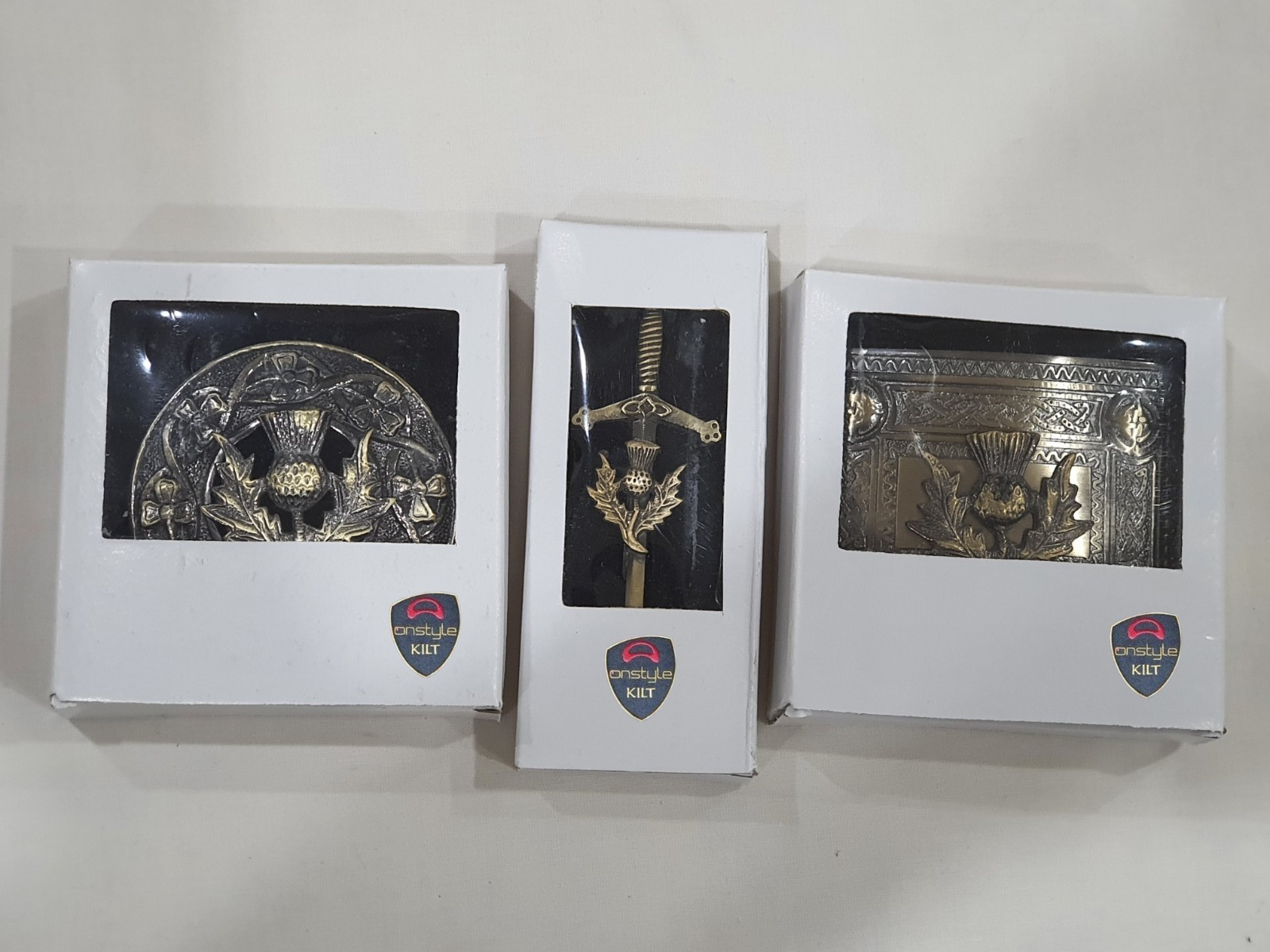 Scottish Traditional Kilt Buckle, Brooch & Pin Highlander Set in Antique Finish.