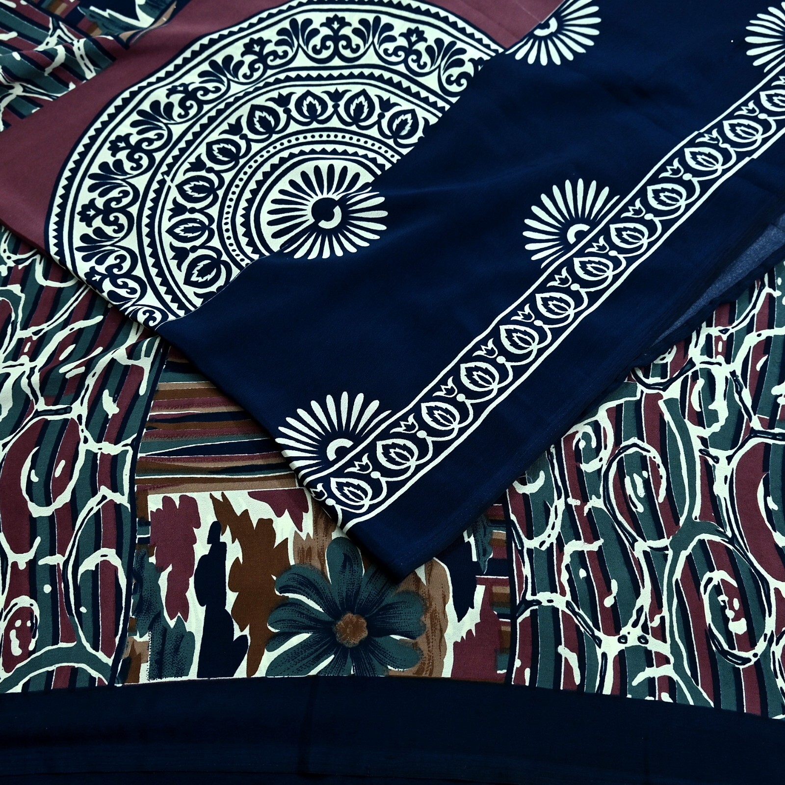 Vintage Sari Pink & Blue Moss Crepe Printed Sarees Craft Fabric 5yd Sewing Soft
