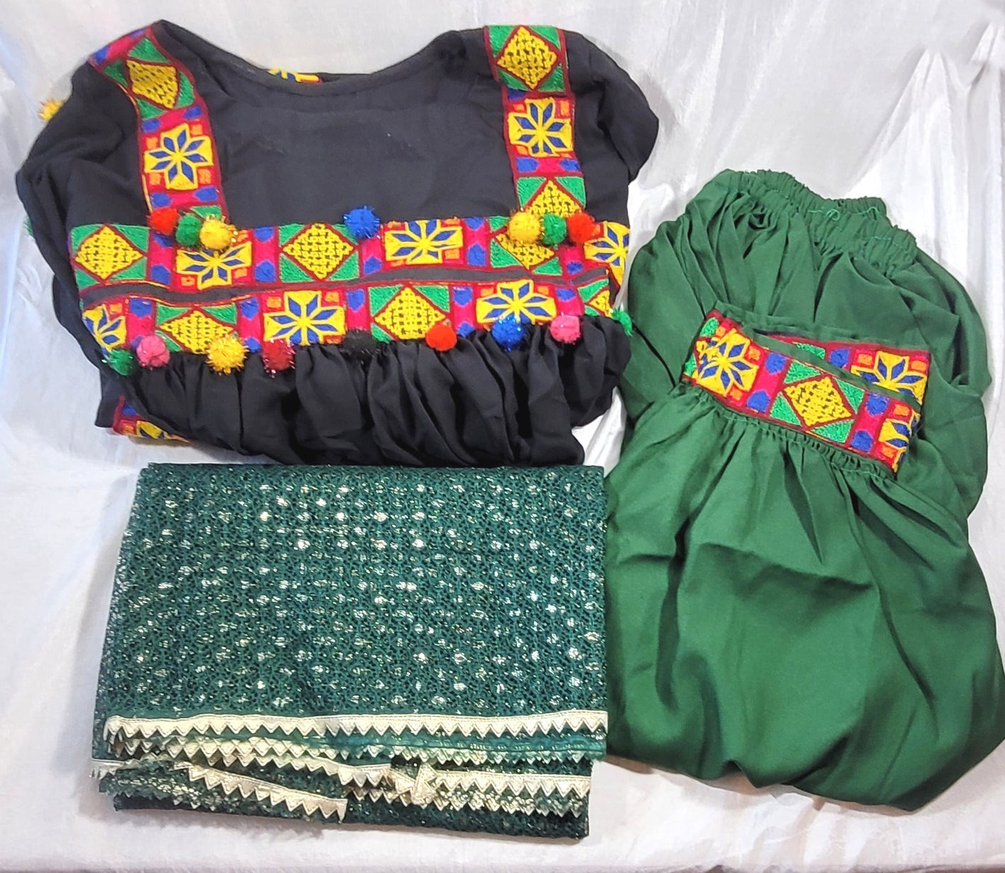 Women’s 3pc Dupatta Kurta Set Festive Pom-Pom Black Top, Green Pants – 38″ Chest