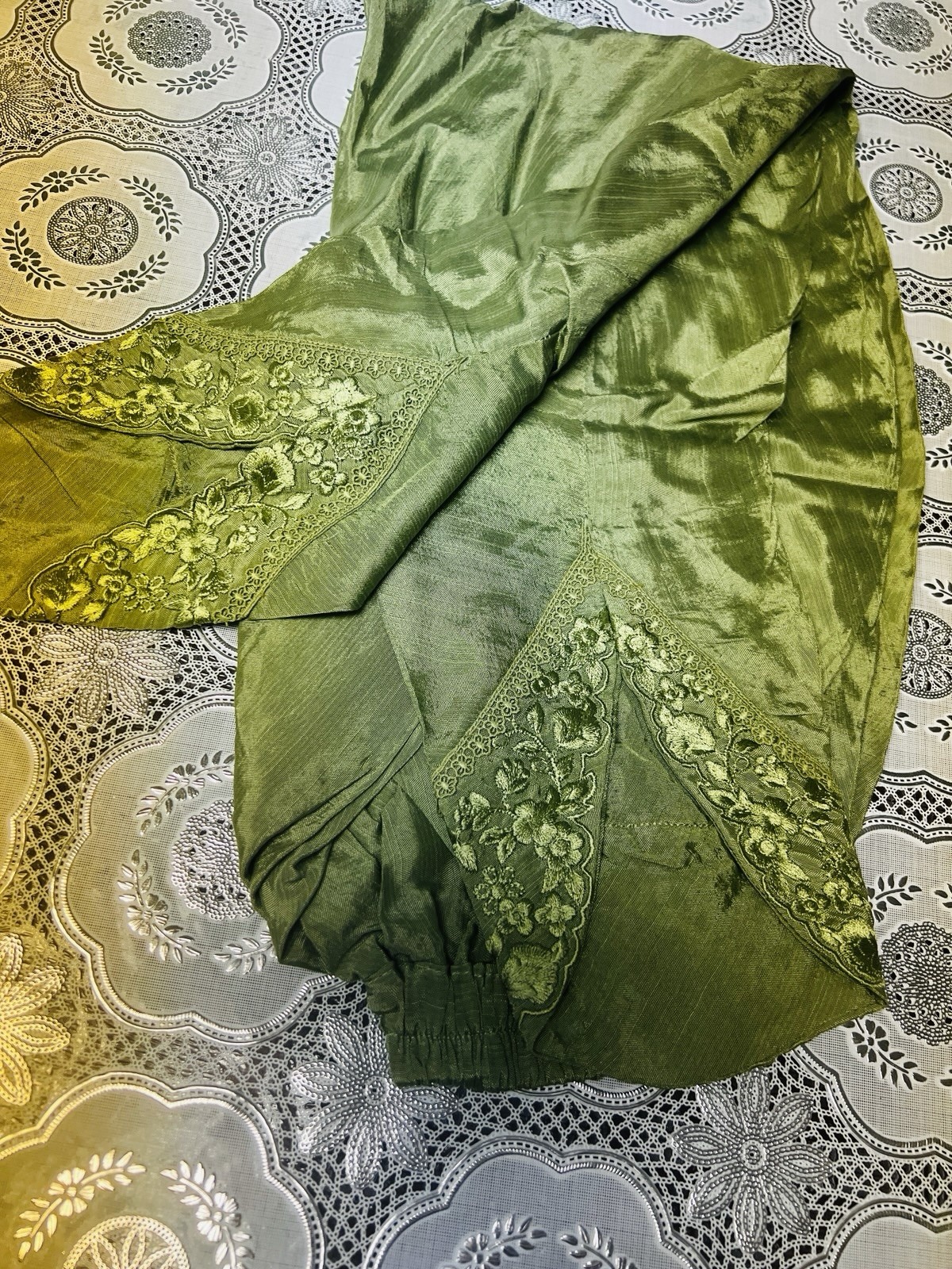 Agha Noor Embroidered Designer Danni Green, Khaddi Cotton, Size Medium