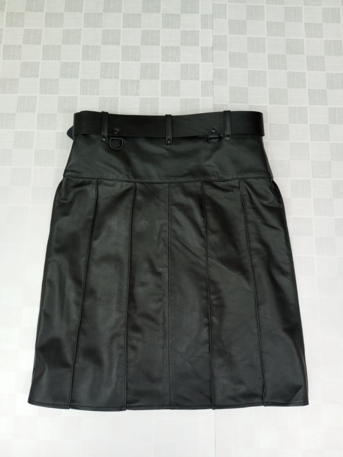 Men’s Real Leather Pleated Kilt/LARP with Cargo Pockets Scottish Utility Kilt