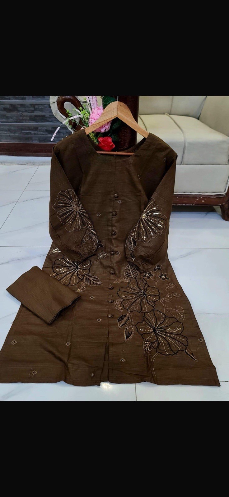 Women’s Black Embroidered Floral Kurta/Kurti w/ Buttons, Cotton, One Size