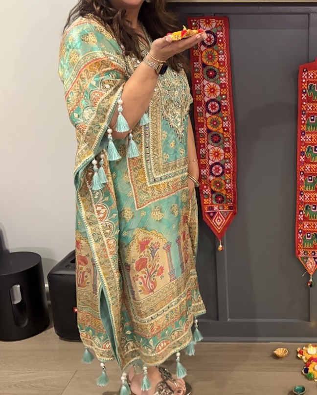 Handmade Women’s Teal/Gold Silk indian Kaftaan w/ Printed Design Tassels