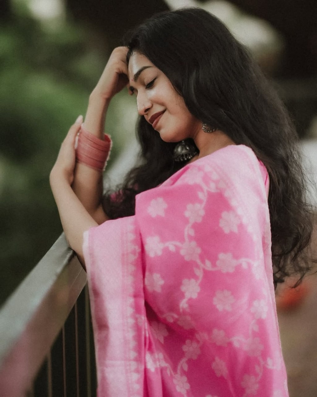 Elegant Pink Pure Silk Saree | 100% Silk | Designer Wedding Wear Indian Sari