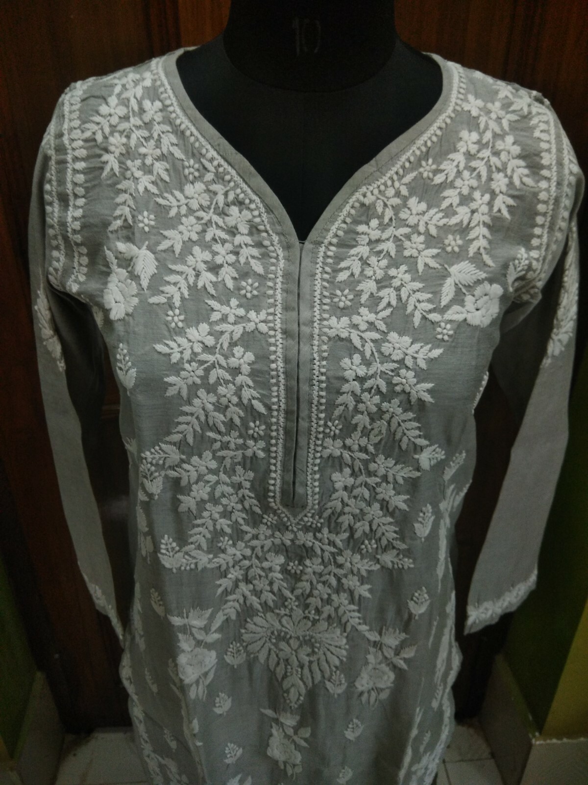 LONG XS S 36″ M 40″ PURE CHANDERI FABRIC HANDMADE ETHNIC CHIKAN EMBROIDERY TOP