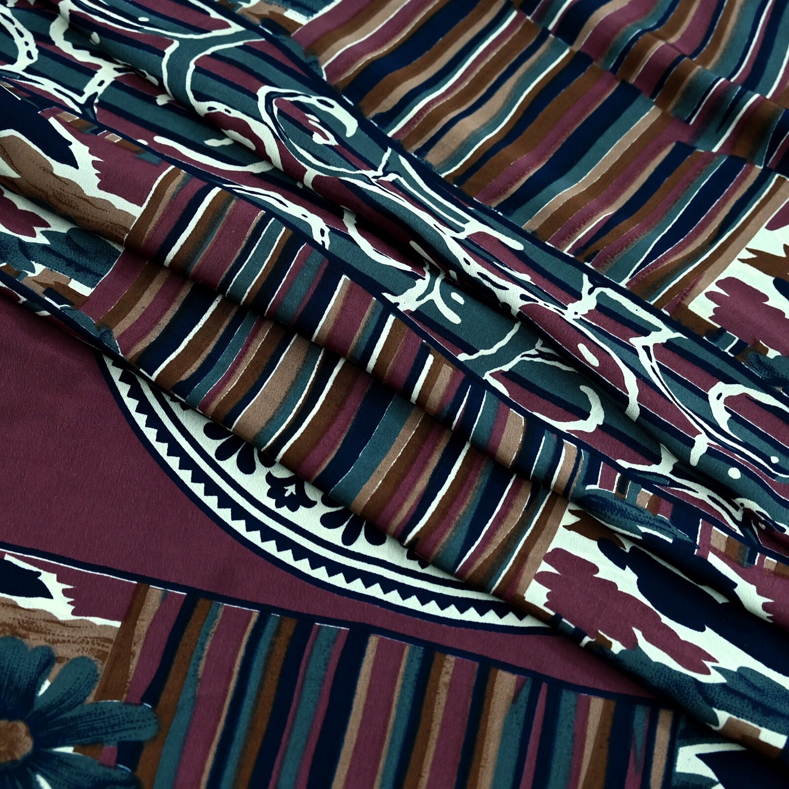 Vintage Sari Pink & Blue Moss Crepe Printed Sarees Craft Fabric 5yd Sewing Soft
