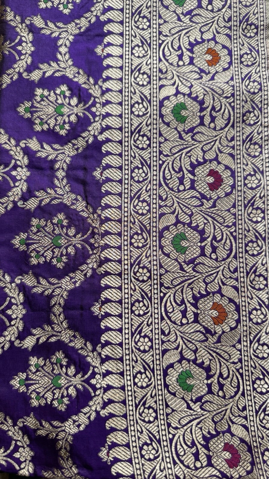 100% Pure silk, Handwoven Banarasi Silk Saree