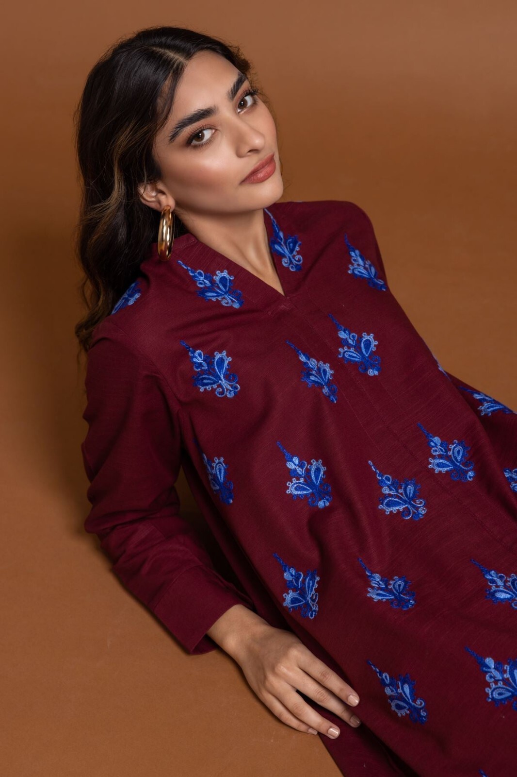 NWT KHAADI Sizes 10, 8 Embroidered Khaddar Kameez Fall/Winter Pakistani