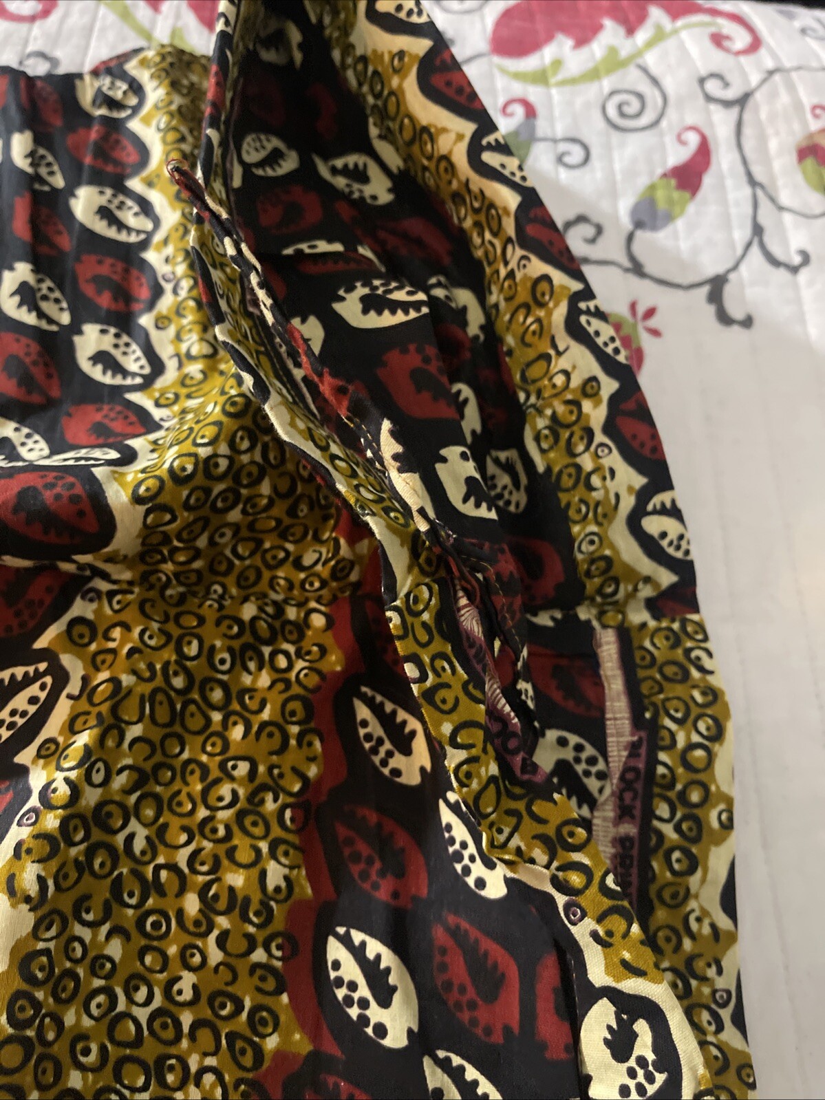 Traditional Dashiki 2 Piece Long Sleeve With 1 Pocket Capri Pants With 2 Pockets