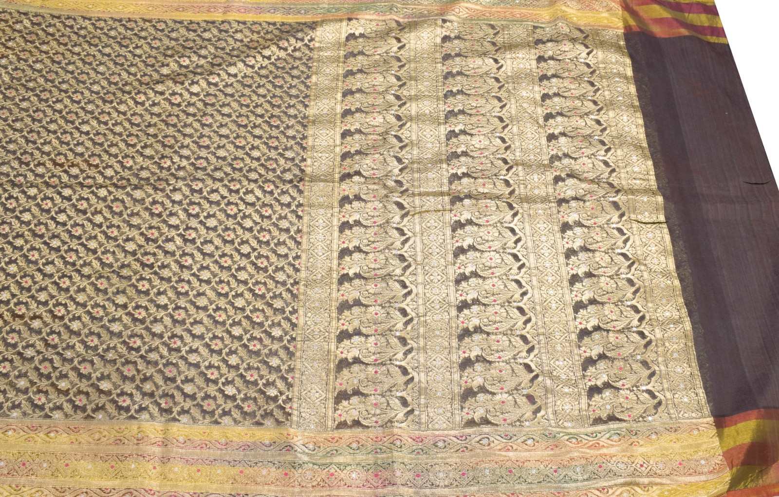 Sushila Vintage Heavy Banarasi Saree PureSilk Brocade Brownish Mauve Sari Fabric