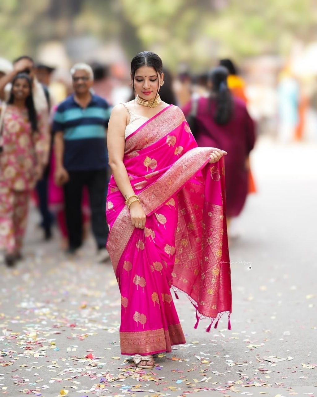 Beautiful Pink Sari Indian Traditional Wear – Festive Designer Saree