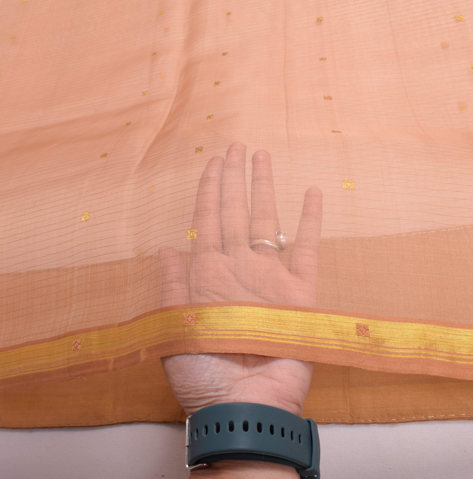 Sushila Vintage Peach Saree Gold Zari Brocade Pure Silk Sari Craft Fabric