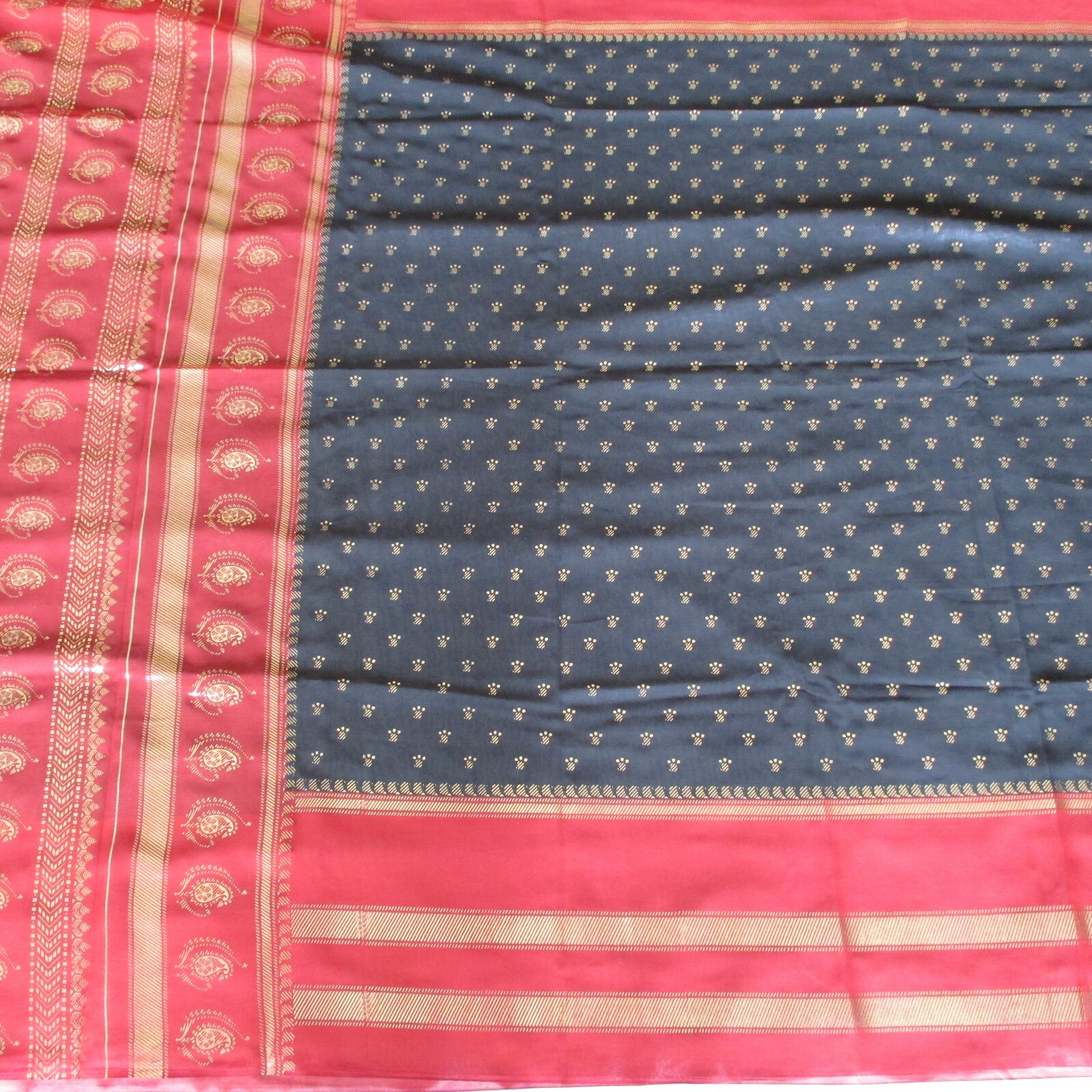 NEW Black RED Gold Sari DAZZLING Fabric EXOTIC Saree GREAT COLOR COMBINATION