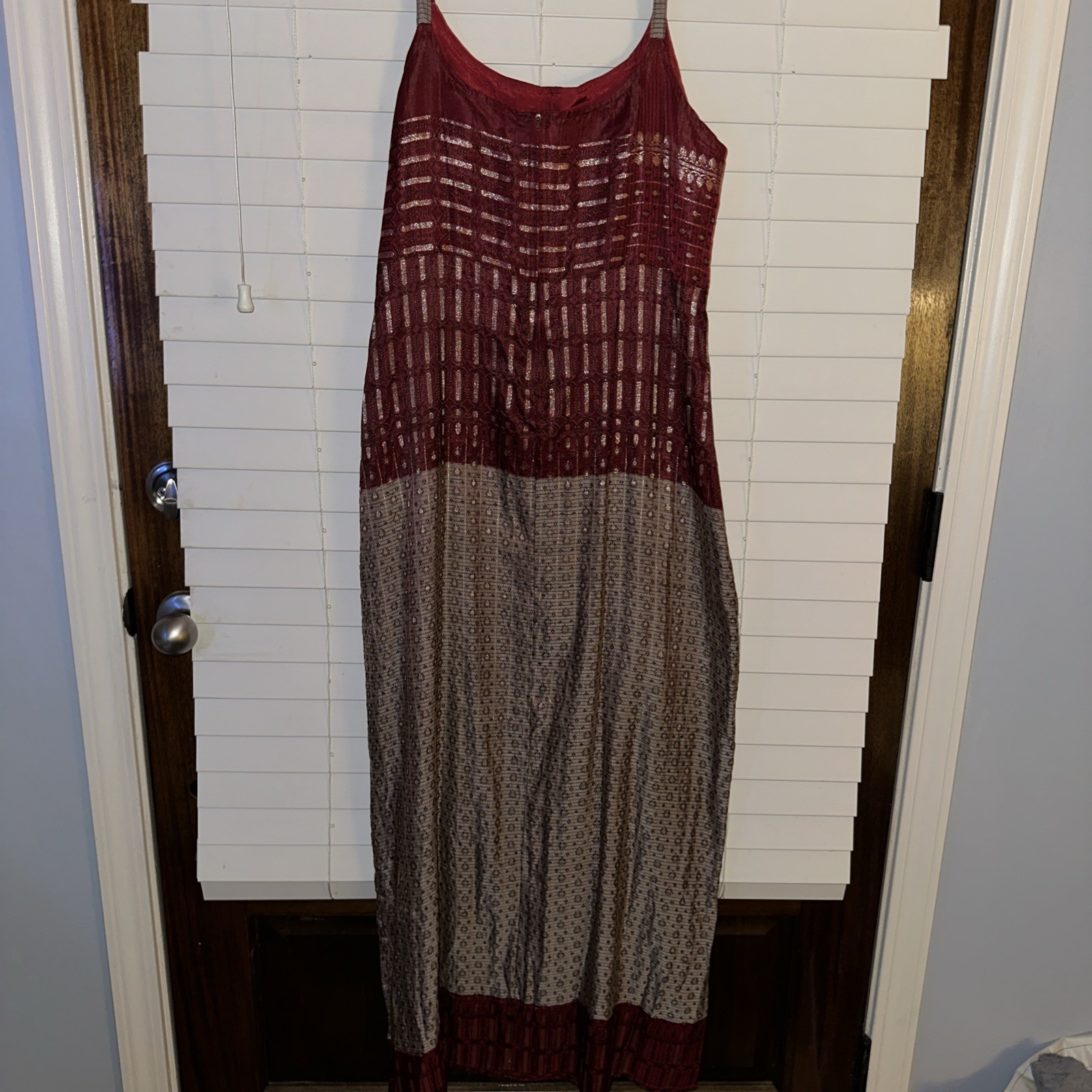 Indian Women’s Silk Sleeveless Dress Red Gold Embroidered Size Medium