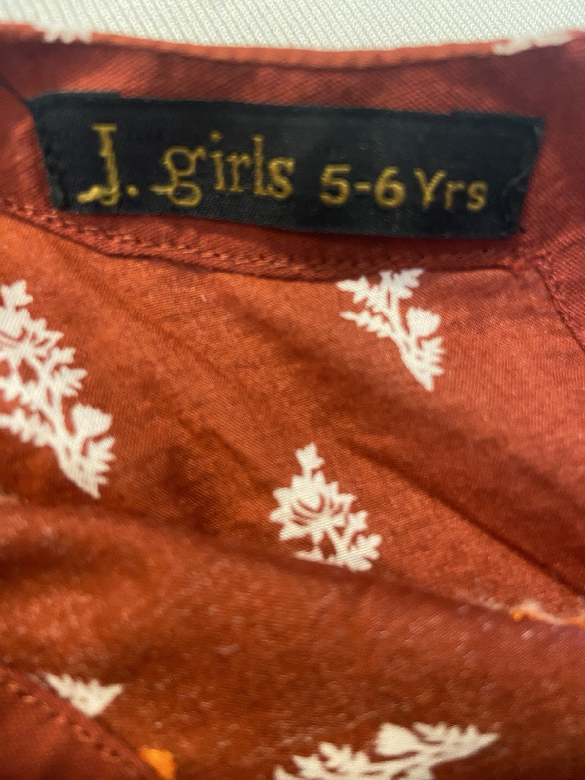 J. Girls Shalwar Kameez 3pc Cotton Set Size 5-6 Embroidered