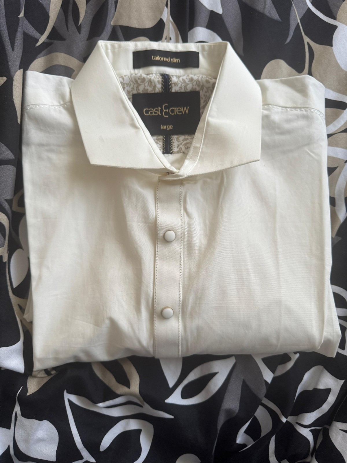 Mens J . Shalwar Kameez For Eid Or Party Wear.