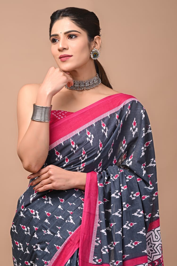 Hand Block Saree Pink Border Grey