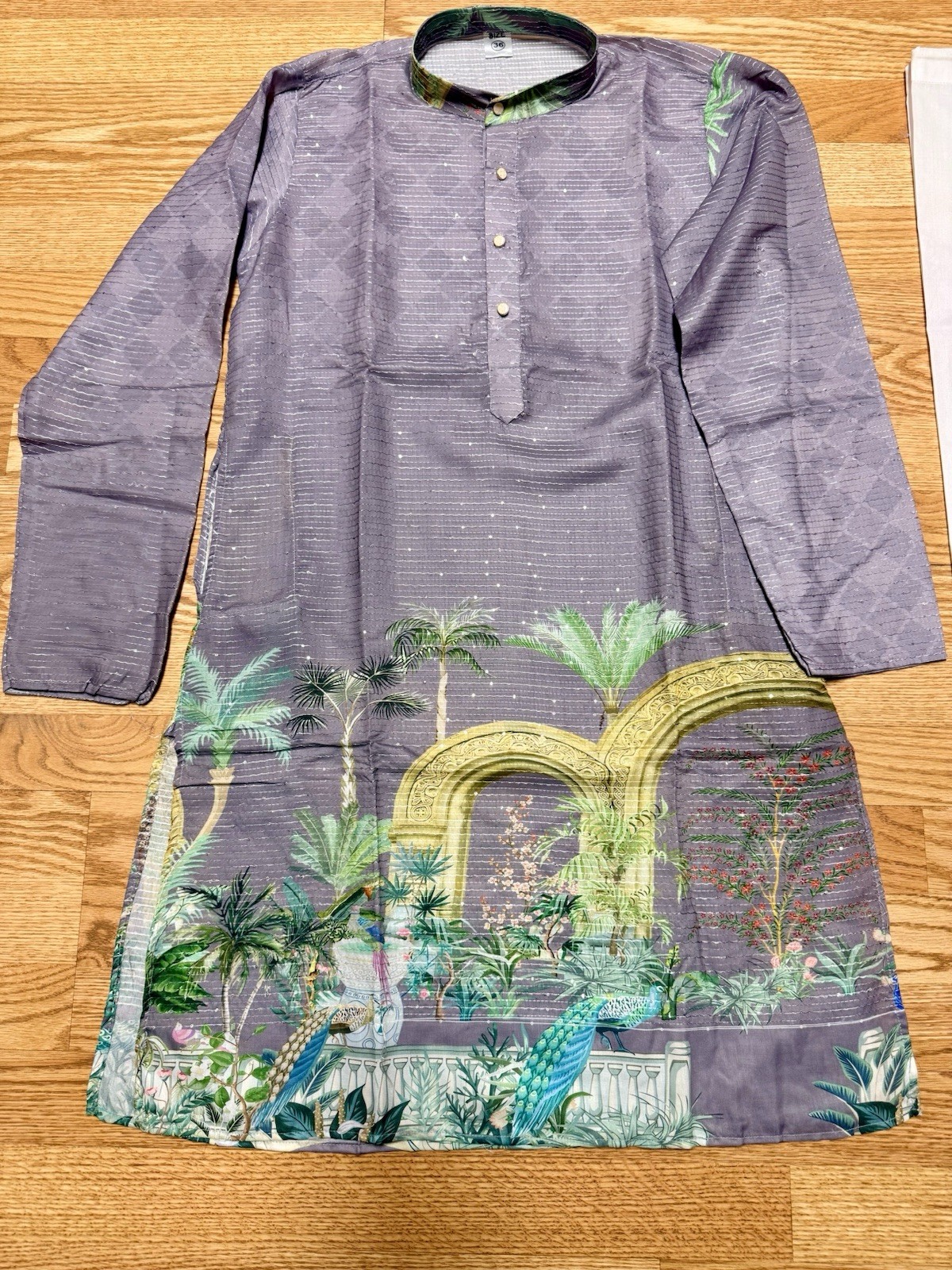 NWT Men’s Kurta PAJAMA SET SZ 36 S purple/sequins peacock PRINT India-USA sell