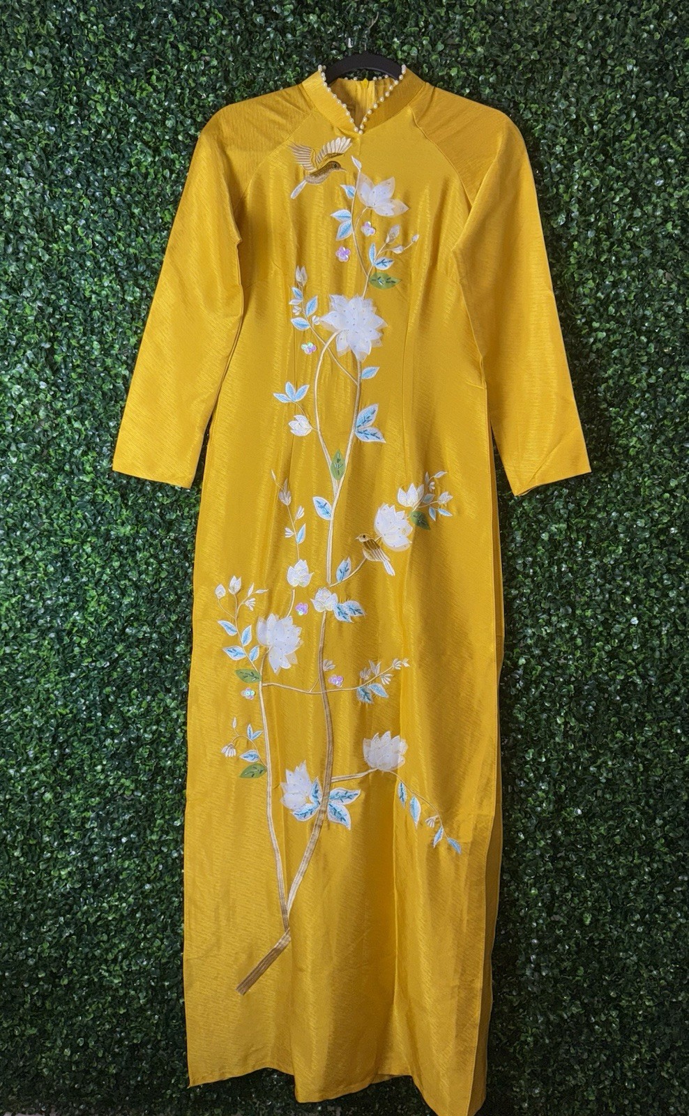 Ao dai embroidered Vietnamese dress mango color, size L (American size S)
