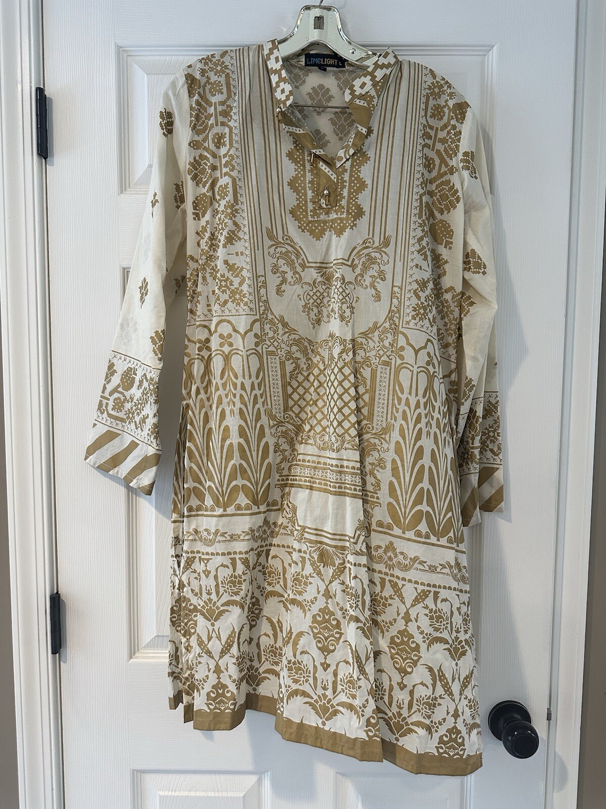 LIMELIGHT 1-Peice Beige and Gold Cotton Kurta Kameez Top (Large)