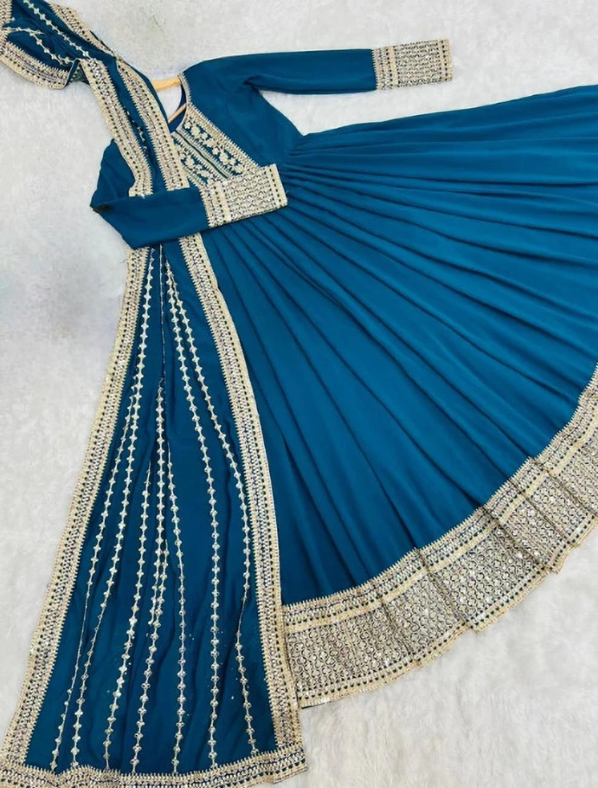 Party Wedding Wear Ethnic Anarkali Suit Bollywood Beautiul Gown with Dupatta Set