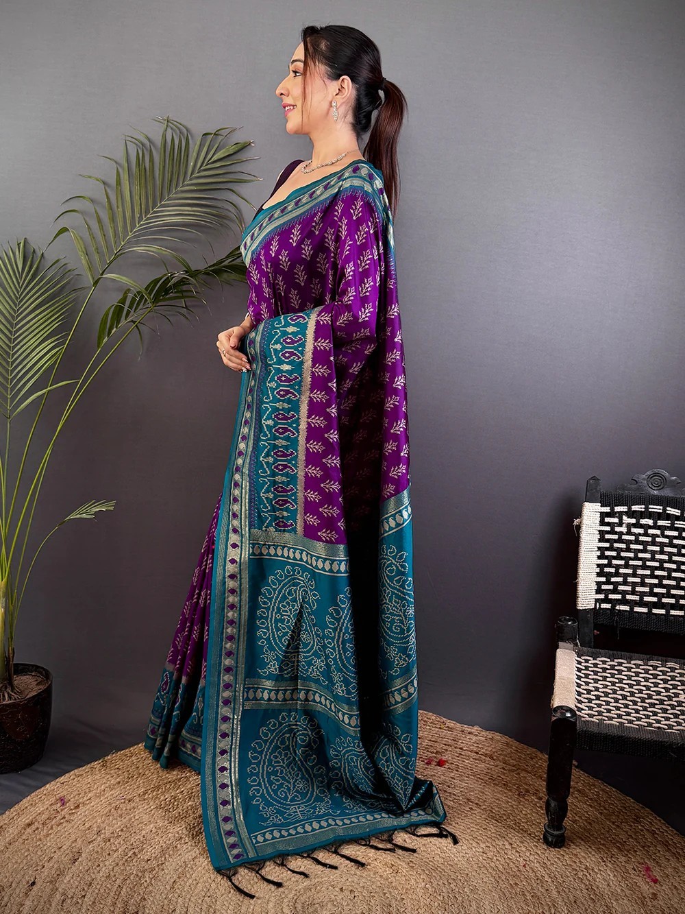 Women Dark Purple Soft Silk Ikkat Saree With Blouse Unstitched Piece