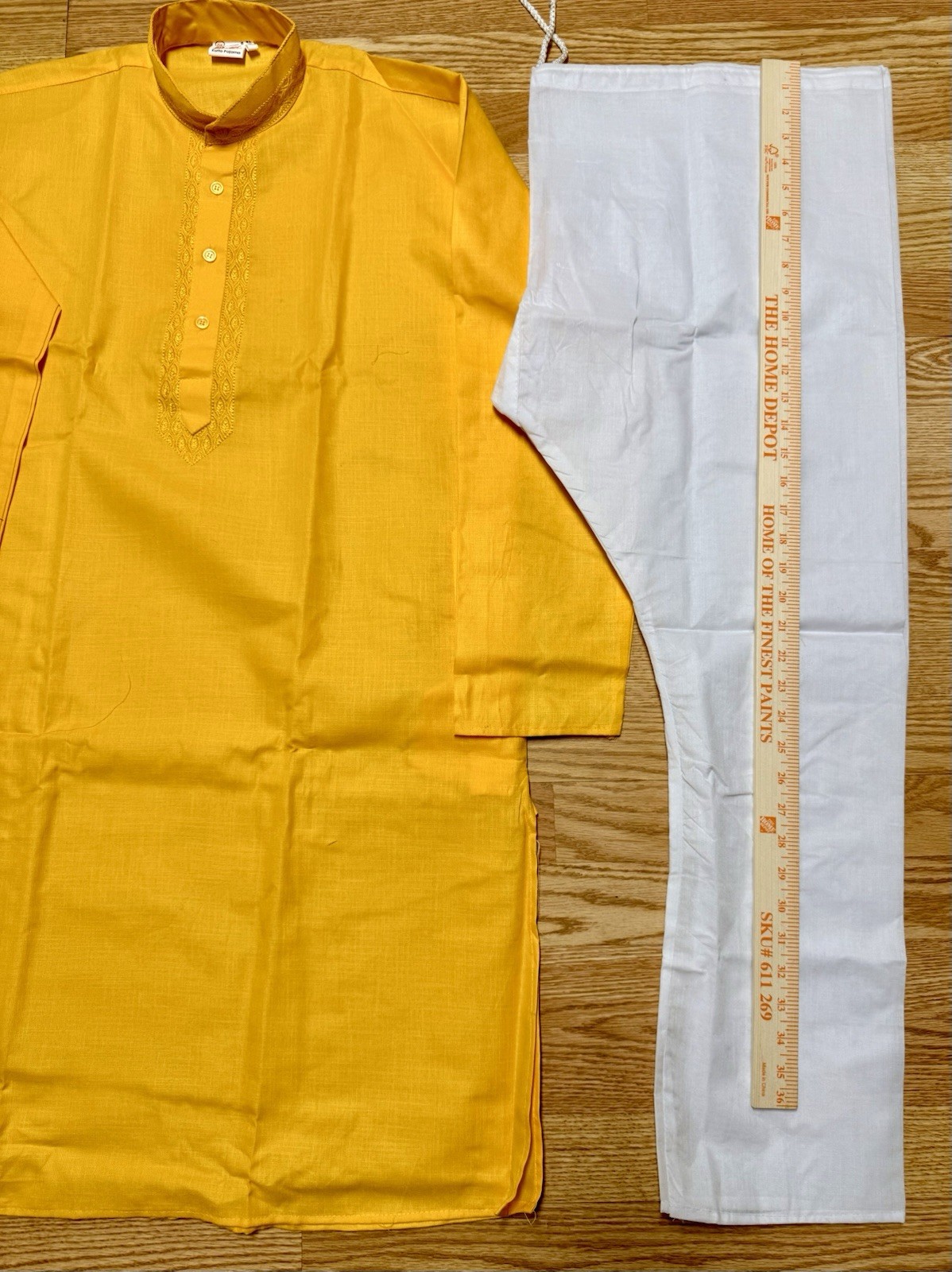 NWT Men’s Kurta PAJAMA SET SZ 42 L yellow HALDI mehendi eid India-USA seller