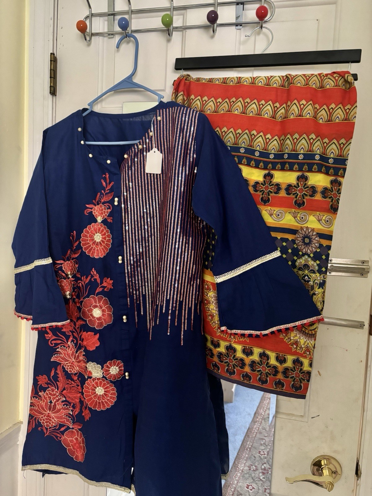 Pakistani Designer Embroidered Cord Set! XL 42