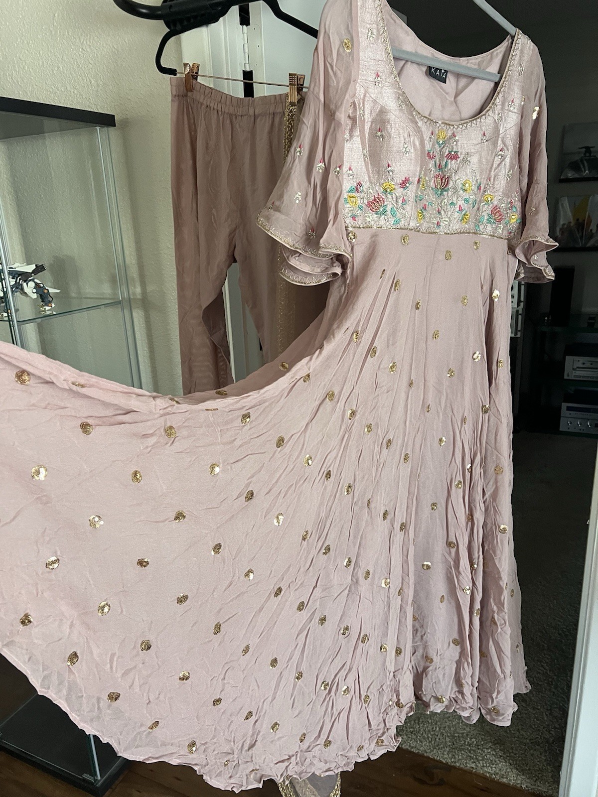 Dusky lavender embroidered anarkali set by KAIA From Pernia’s Pop Up Size M