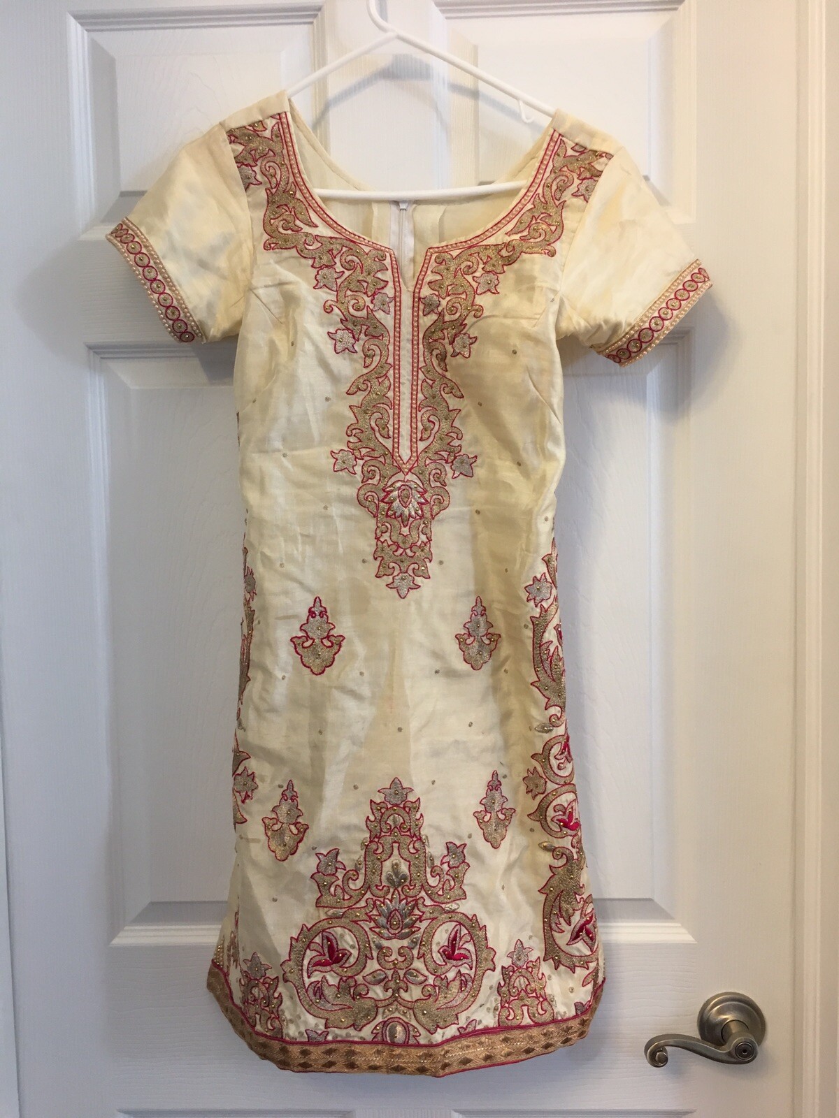 Pakistani Indian Kameez Cream Ivory and Pink Chiffon Wrap Beaded