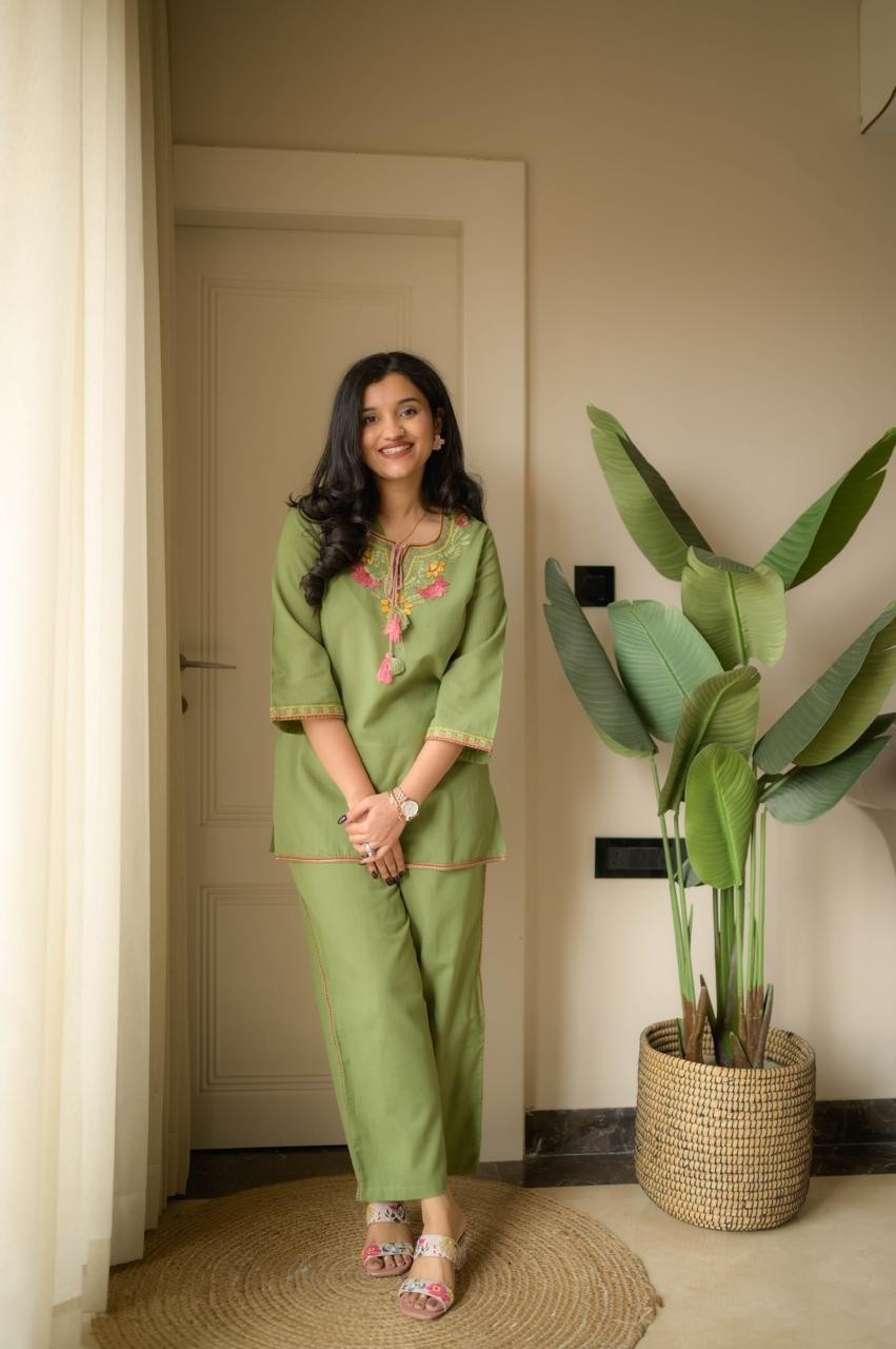 Beautiful Pista Green Ethnic Kurti Pant Set Women’s Casual Wear Kurta Cord Set