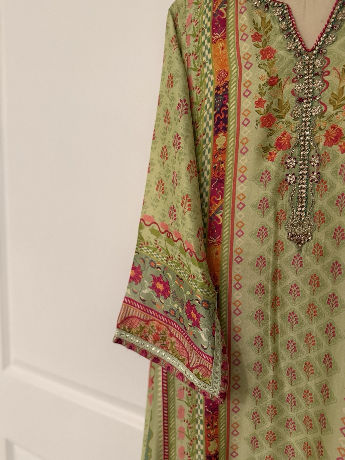 Farah Talib Aziz Luxury Silk 2 Piece Suit