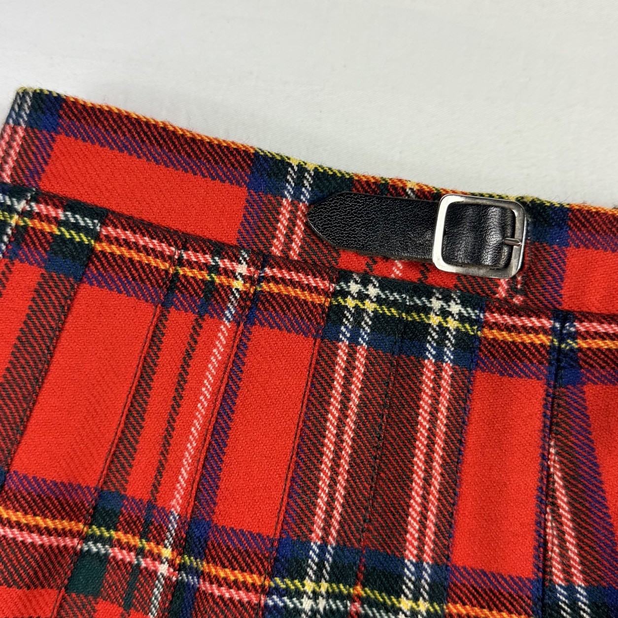 VTG Jedburgh Kiltmakers Tartan Kilt UK12 Red/Green Adjustable 100% Pure New Wool