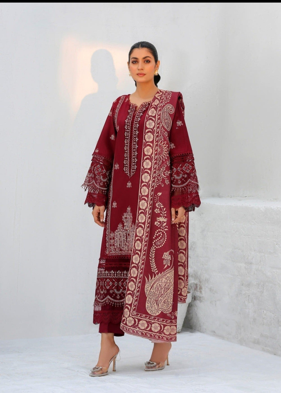 Pakostani Elora Khaddar Suit Salwar Kameez