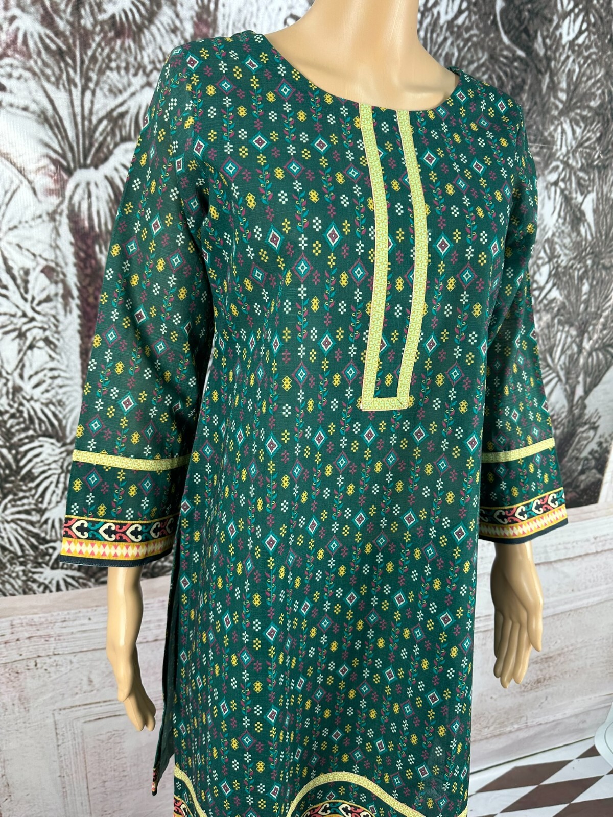 MTF THE WINTRY CITY DIGITAL IDENTIC PRINTED KHADDAR 3 PIECE READY TO WEAR