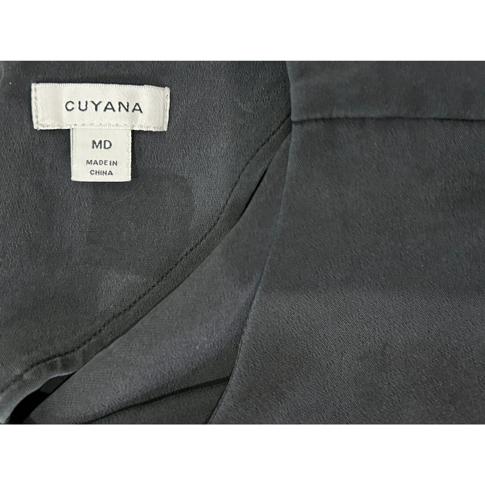 Cuyana Black 100% Silk Short Sleeve Tee Shirt Top Blouse Women’s Size Medium