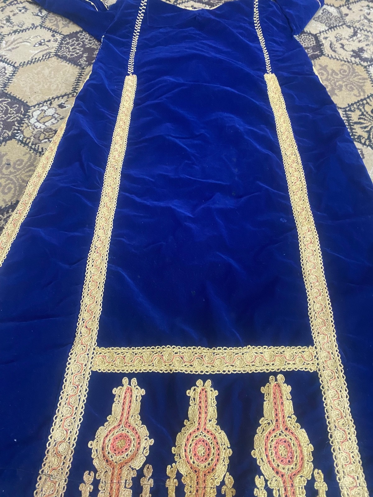 Traditional Old Palestinian Dress in Indigo Color Qasab Embroidery – Handmade