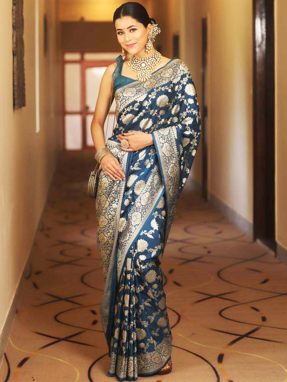 Indian Wedding Saree Soft Silk Jacquard Bridal Wear Saree with Brocade Blouse
