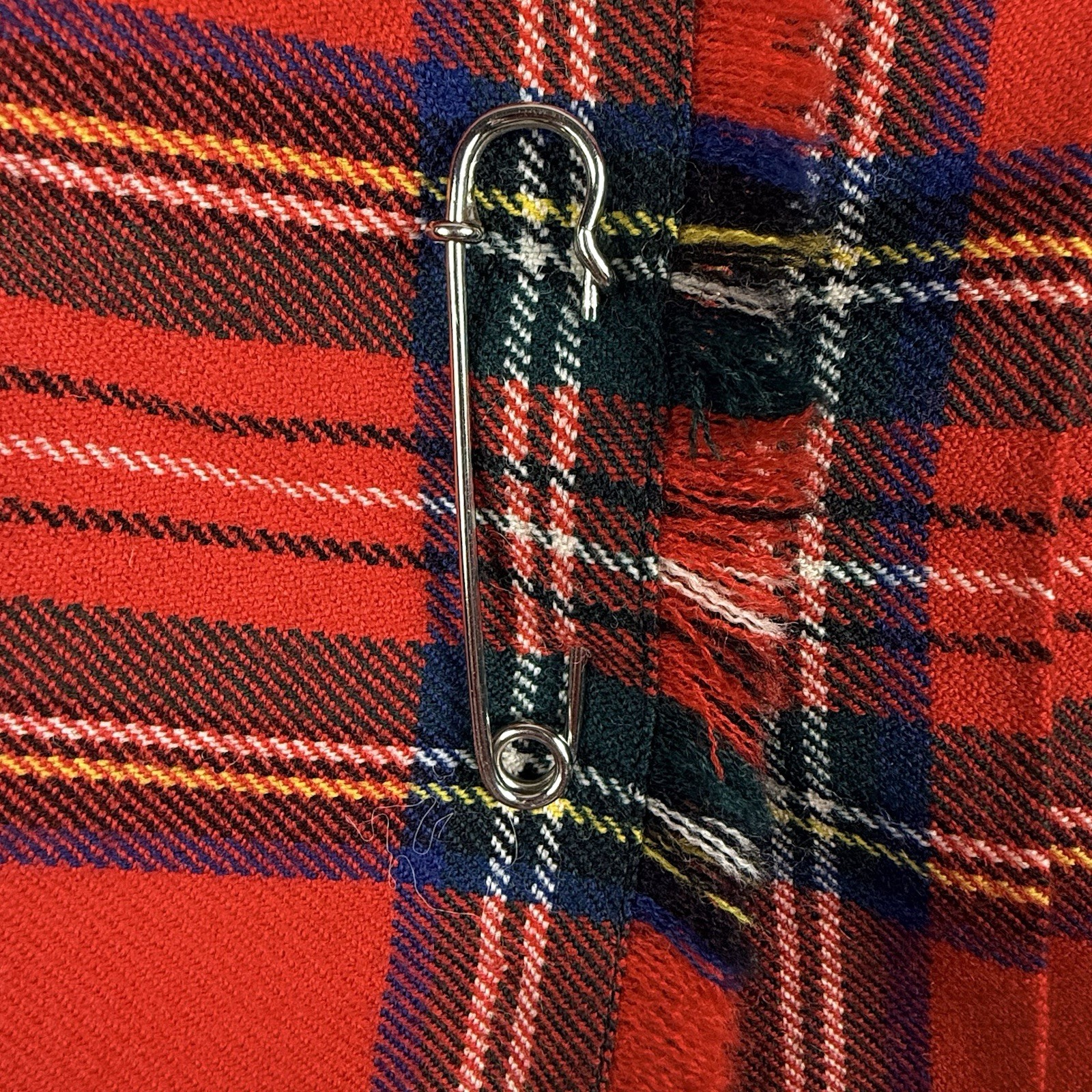 VTG Jedburgh Kiltmakers Tartan Kilt UK12 Red/Green Adjustable 100% Pure New Wool