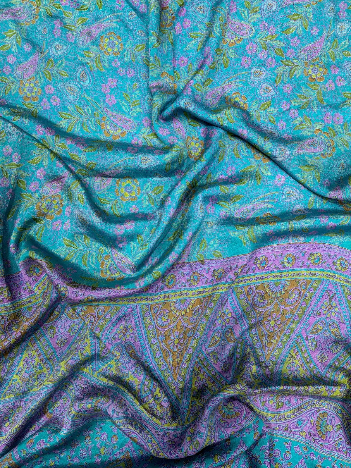 Vintage Chiffon Silk Saree, Lightweight Fabric for DIY & Sewing CS1129
