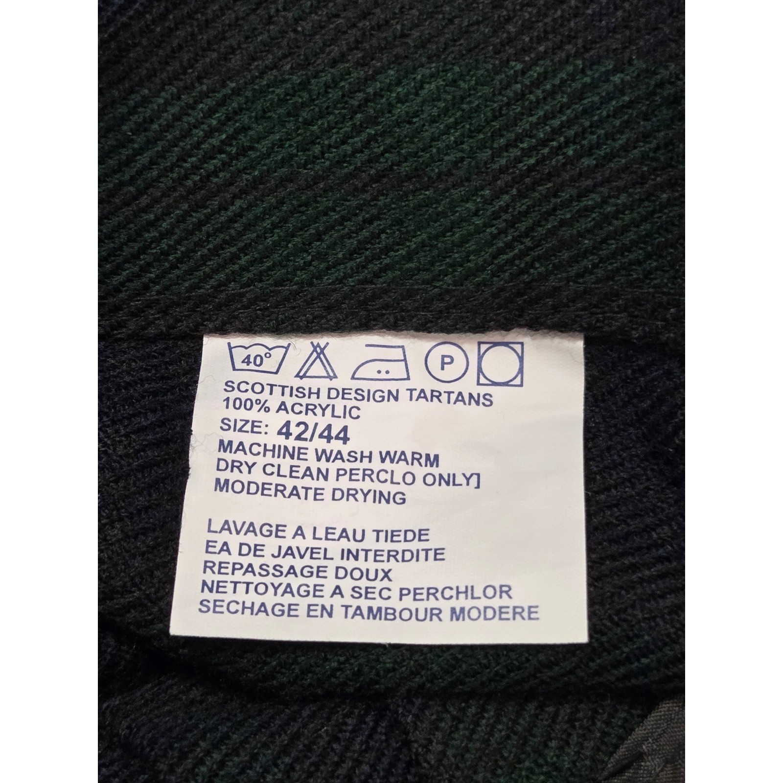 Scottish Design Tartans Black Watch Plaid Kilt Green Blue Acrylic Size 42/44