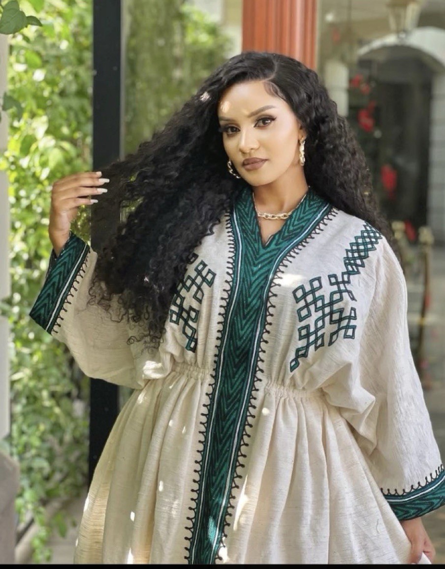 Handwoven Gorgious Ehiopian and Eritrian Traditional Dress (Check size guide)