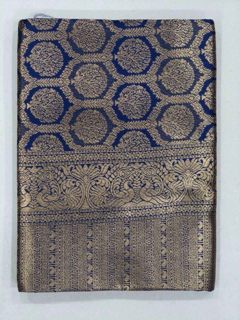 Women’s Woven Design Zari Work Jacquard Silk Saree With Unstitched Blouse Piece